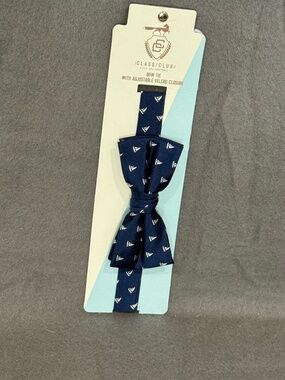 Class Club Boys Navy Sailboat Bow Tie NWT Pre-Tied Adjustable Velcro Nautical